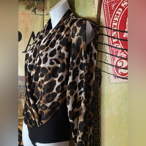 Bebe leopard bodysuit, Size XS - Picture 3 of 6
